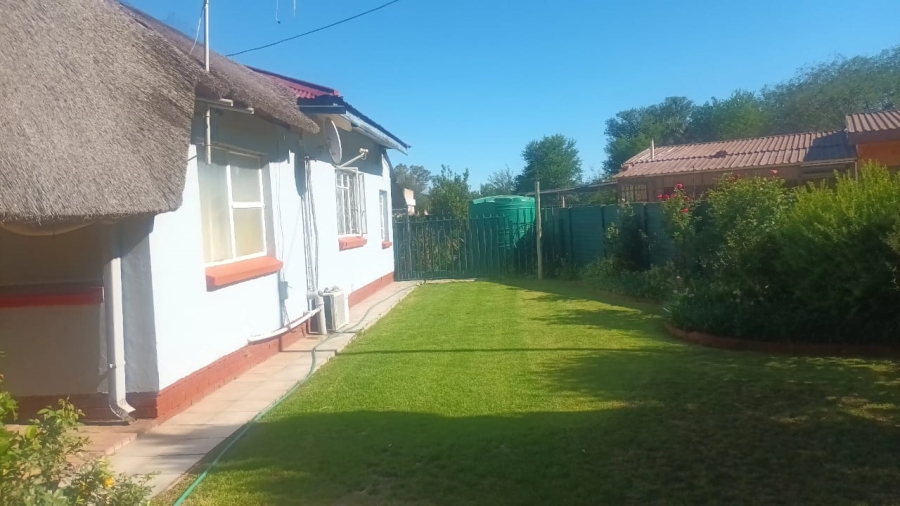 4 Bedroom Property for Sale in Hennenman Free State